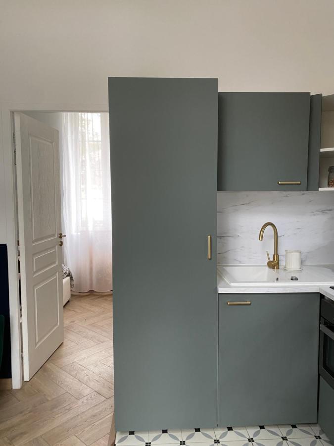 La Suite Dandy - Beau T2 -Terrasse, Parking gratuit, Climatisation Bagnères-de-Bigorre Extérieur photo
